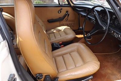 Lot 221 - 1972 Volvo P1800 ES
