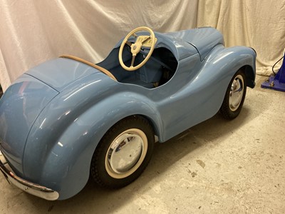 Lot 114 - Austin J40 Pedal Car