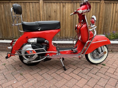 Lot 142 - 1967 Vespa SS180 Super Sport
