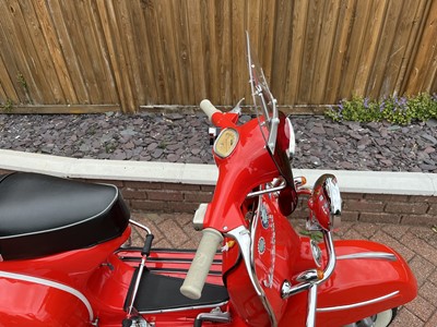Lot 142 - 1967 Vespa SS180 Super Sport