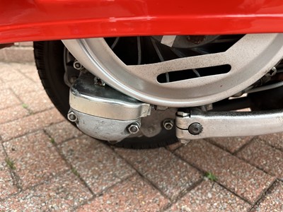 Lot 142 - 1967 Vespa SS180 Super Sport