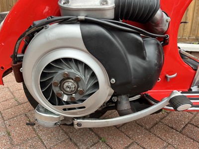Lot 142 - 1967 Vespa SS180 Super Sport