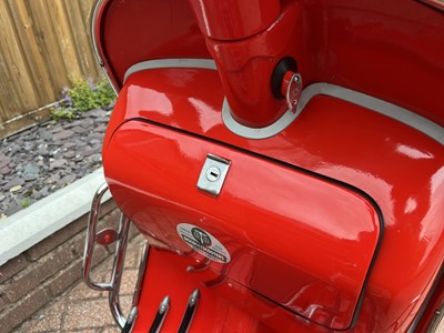 Lot 142 - 1967 Vespa SS180 Super Sport
