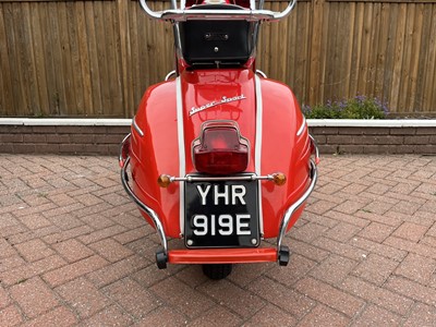 Lot 142 - 1967 Vespa SS180 Super Sport