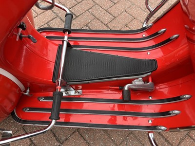 Lot 142 - 1967 Vespa SS180 Super Sport