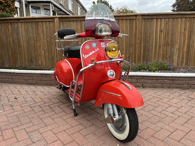 Lot 142 - 1967 Vespa SS180 Super Sport