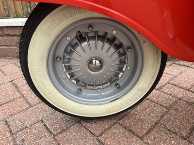 Lot 142 - 1967 Vespa SS180 Super Sport