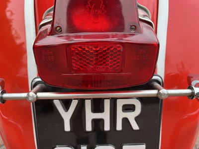Lot 142 - 1967 Vespa SS180 Super Sport