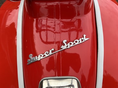 Lot 142 - 1967 Vespa SS180 Super Sport