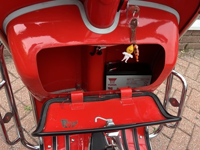 Lot 142 - 1967 Vespa SS180 Super Sport