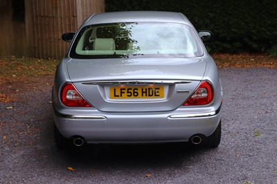 Lot 49 - 2007 Jaguar Super V8 Sovereign