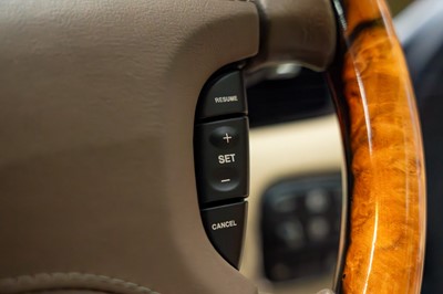 Lot 49 - 2007 Jaguar Super V8 Sovereign