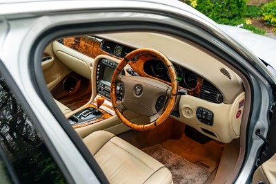 Lot 49 - 2007 Jaguar Super V8 Sovereign