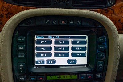 Lot 49 - 2007 Jaguar Super V8 Sovereign