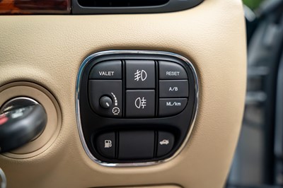 Lot 49 - 2007 Jaguar Super V8 Sovereign