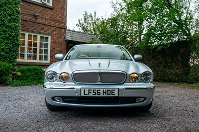 Lot 49 - 2007 Jaguar Super V8 Sovereign