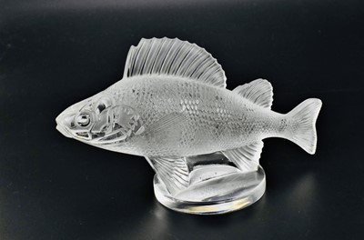Lot 106 - 'Perch' Glass Accessory Mascot by Lalique