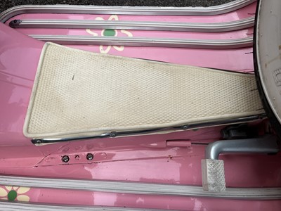 Lot 123 - 1971 Vespa (Douglas) 150 Super (125)