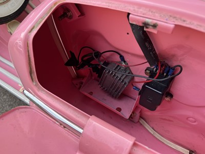 Lot 123 - 1971 Vespa (Douglas) 150 Super (125)