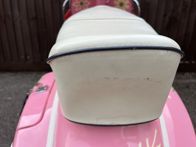 Lot 123 - 1971 Vespa (Douglas) 150 Super (125)