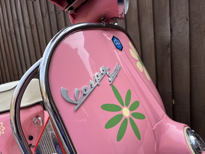 Lot 123 - 1971 Vespa (Douglas) 150 Super (125)