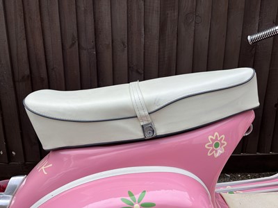 Lot 123 - 1971 Vespa (Douglas) 150 Super (125)