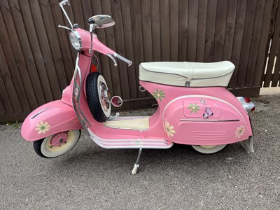 Lot 123 - 1971 Vespa (Douglas) 150 Super (125)