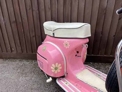 Lot 123 - 1971 Vespa (Douglas) 150 Super (125)