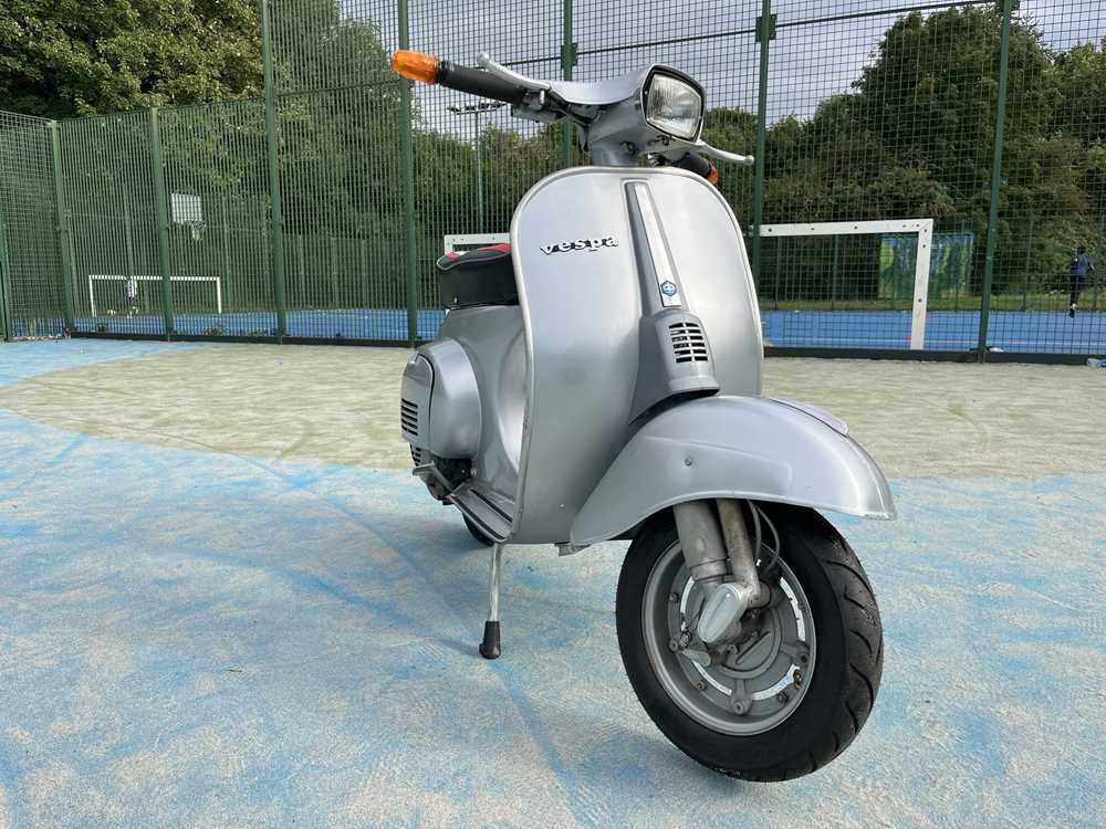 Lot 119 - 1979 Vespa Primavera 125 (Special edition)