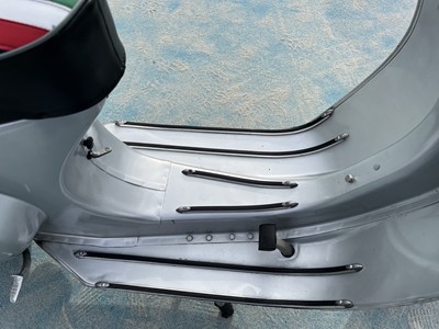 Lot 119 - 1979 Vespa Primavera 125 (Special edition)