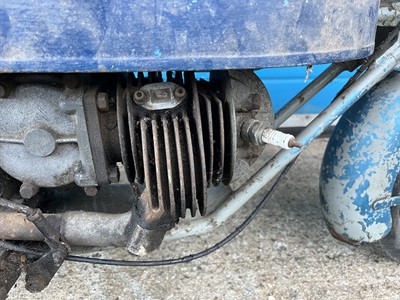 Lot 122 - 1948 Corgi Scooter