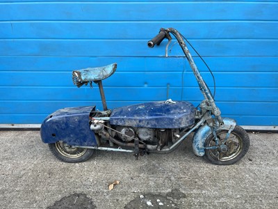 Lot 122 - 1948 Corgi Scooter