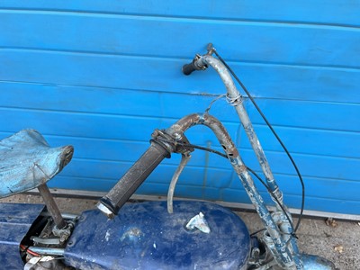 Lot 122 - 1948 Corgi Scooter