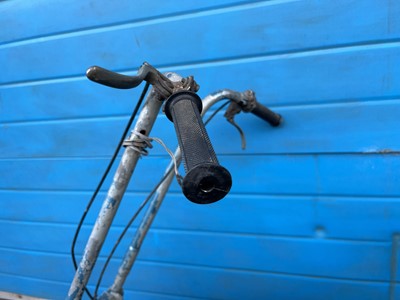 Lot 122 - 1948 Corgi Scooter