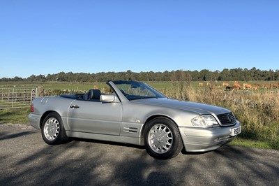 Lot 28 - 1998 Mercedes-Benz SL 320