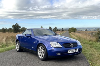 Lot 18 - 1998 Mercedes-Benz SLK 230