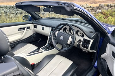 Lot 18 - 1998 Mercedes-Benz SLK 230