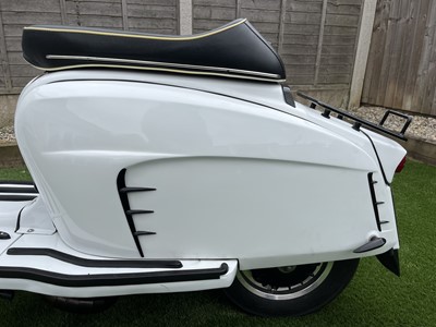 Lot 114 - 1965 Lambretta Eibar TV175 series 3