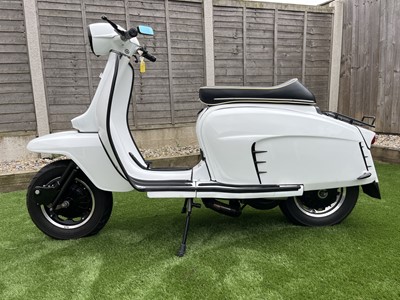Lot 114 - 1965 Lambretta Eibar TV175 series 3