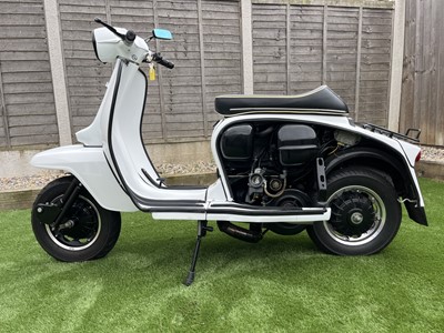 Lot 114 - 1965 Lambretta Eibar TV175 series 3