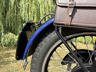 Lot 300 - 1928 Pegasus