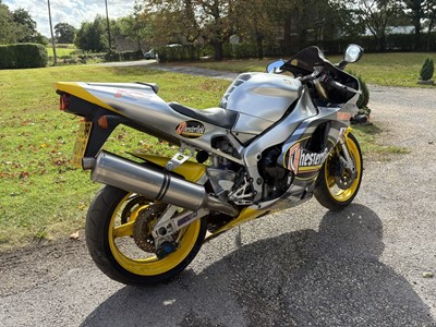 Lot 340 - 1998 Yamaha R1