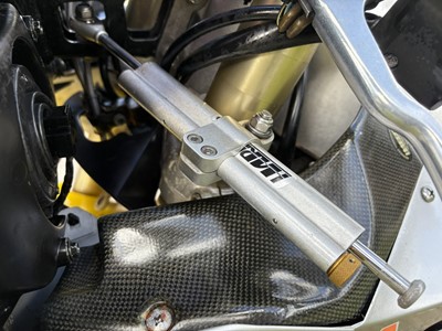 Lot 340 - 1998 Yamaha R1