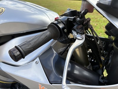 Lot 340 - 1998 Yamaha R1