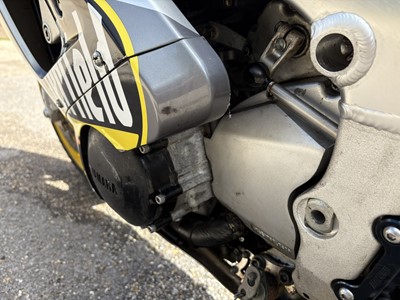 Lot 340 - 1998 Yamaha R1