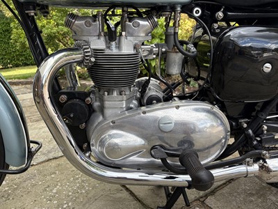 Lot 318 - 1954 Triumph T100