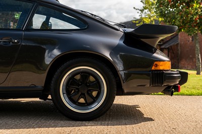 Lot 9 - 1983 Porsche 911 SC