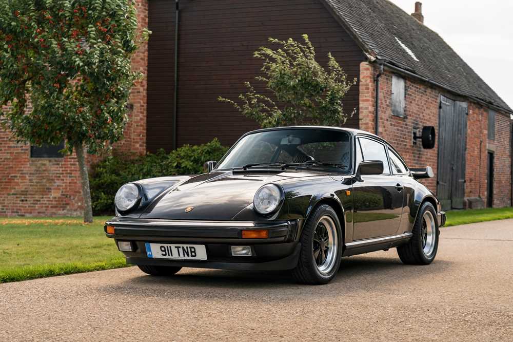 Lot 9 - 1983 Porsche 911 SC