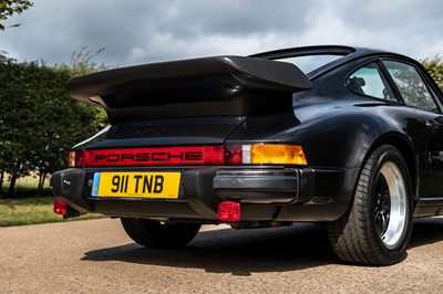 Lot 9 - 1983 Porsche 911 SC