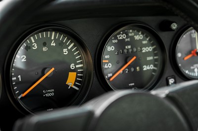 Lot 9 - 1983 Porsche 911 SC